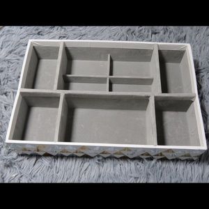 Drawer organizer